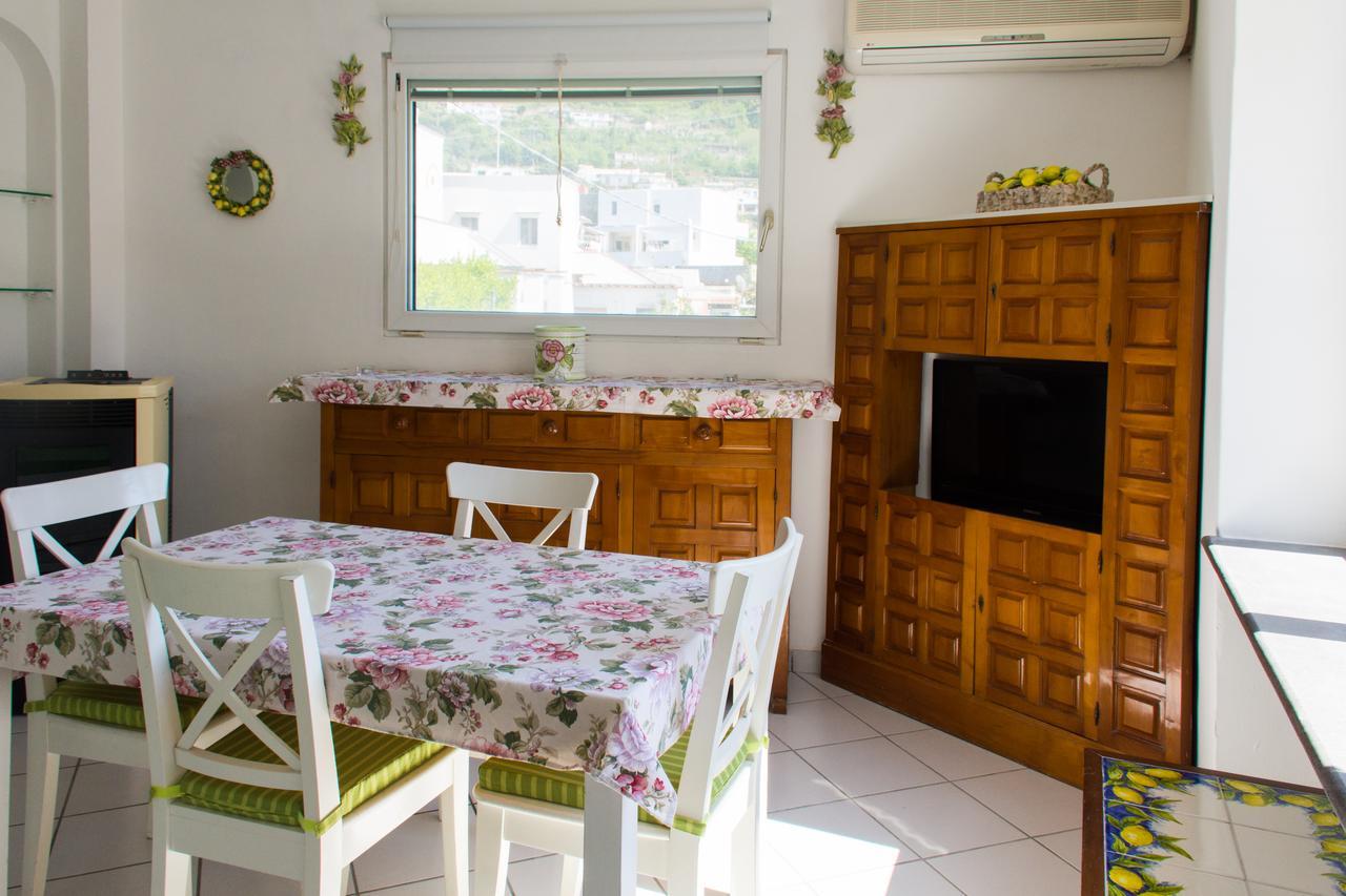 Gasthof La Limonaia Capri 2*